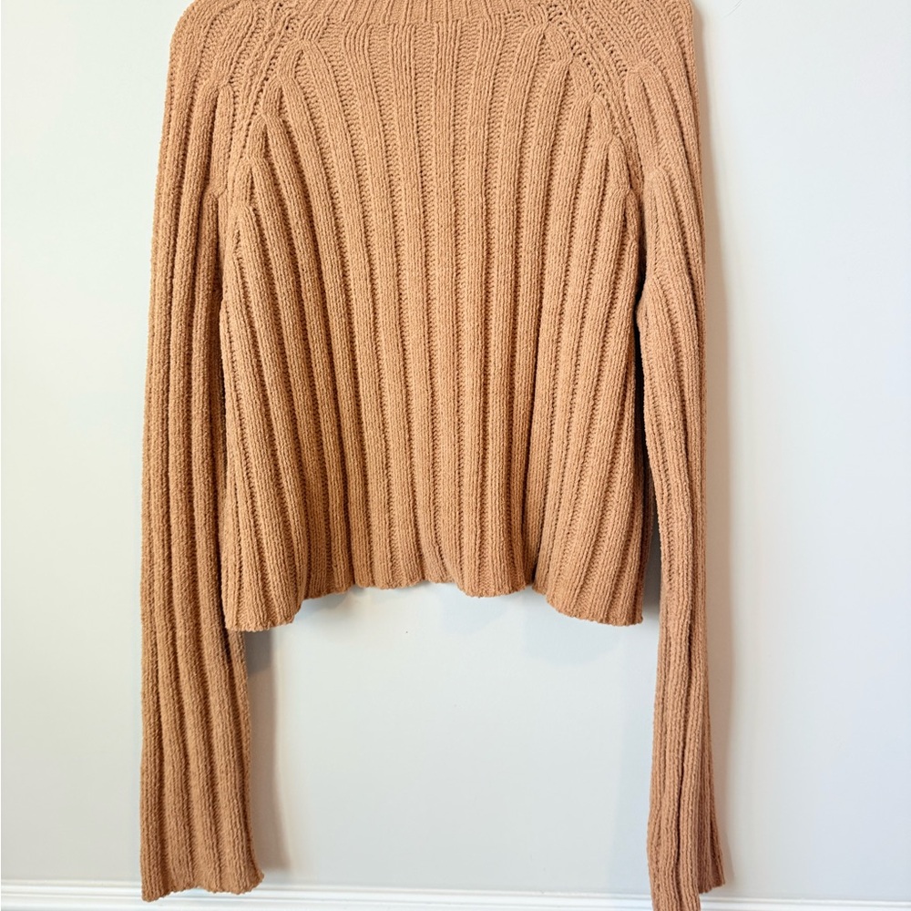 American Eagle Outfitters Warm Tan Ribbed Sweater size medium